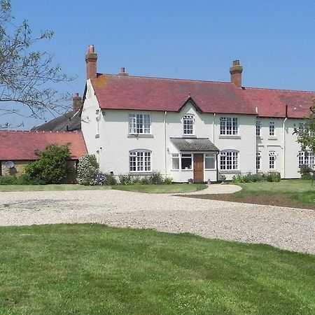 Lowerfield Farm Hotel Broadway  Exterior photo